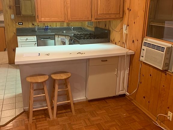 4th image of 2113 N Sheffield Ave Bsmt G