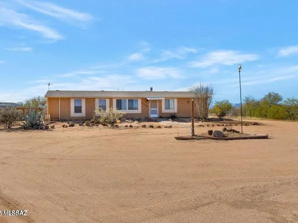 12161 W Catherine Ln, Tucson, AZ 85735