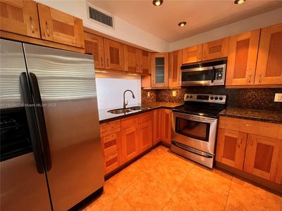 1033 Lenox Ave APT 204, Miami Beach, FL, 33139