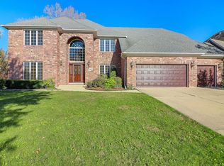 6901 Sweetbriar Ln, Darien, IL 60561