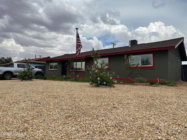 144 Cochise Dr, Winslow, AZ 86047