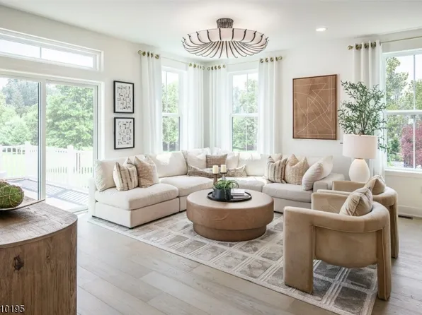 63 Rasboro Rd, Randolph Twp., NJ 07869