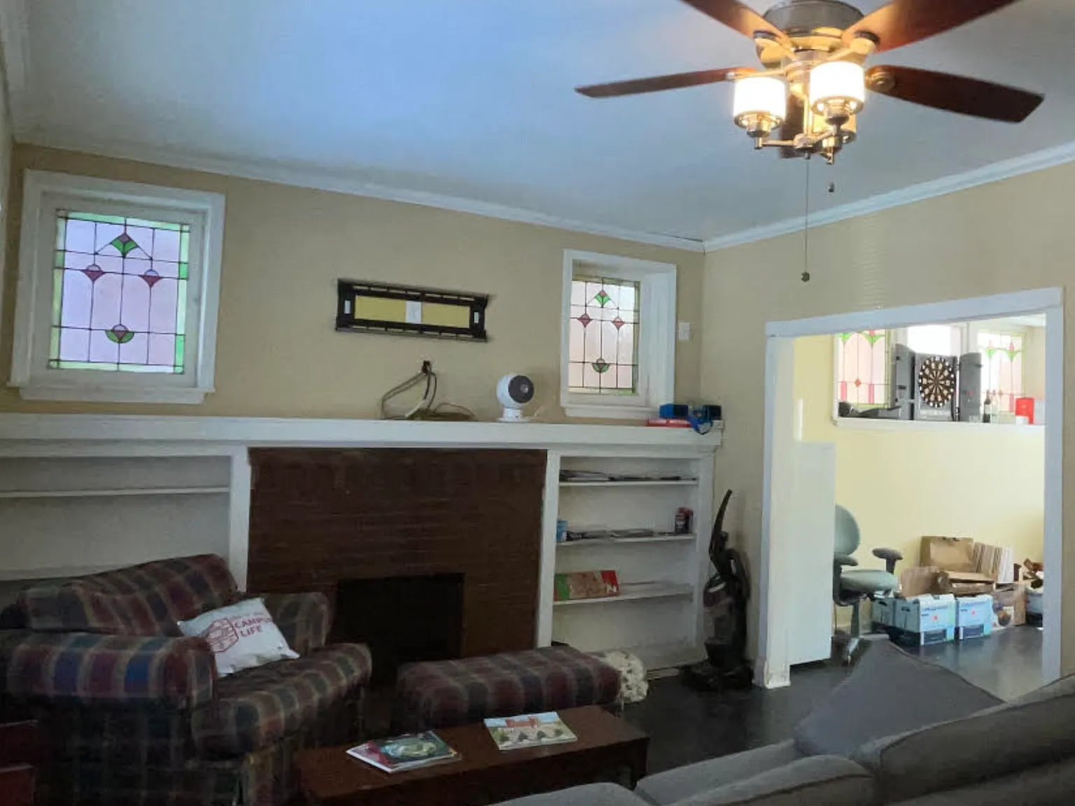 3 bed, 1200 sqft, $1,700 — Photo 2