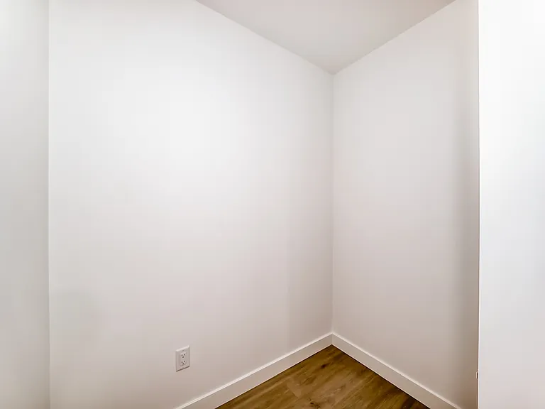 606 Broadcast Ave SW #8375 — Photo 44