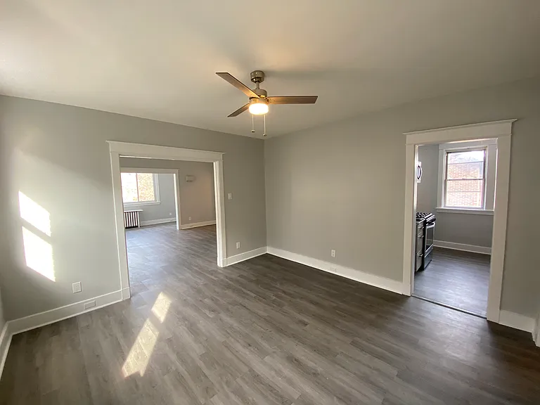 5720 Beacon St #5720 — Photo 12