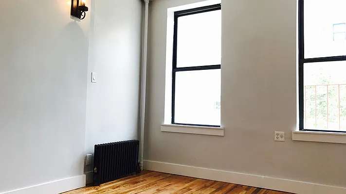 Rented by Nooklyn NYC LLC | media 20