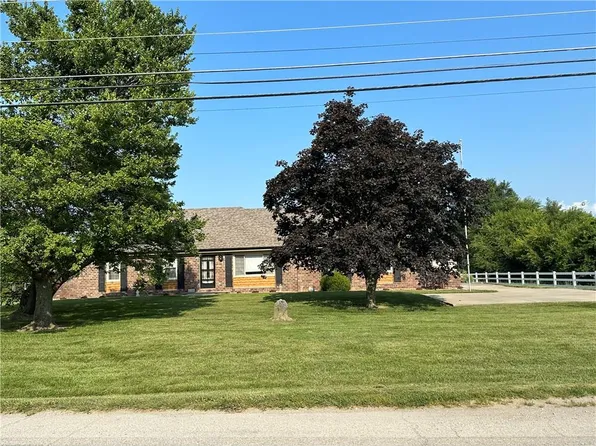 1302 S Business Highway 13, Lexington, MO 64067