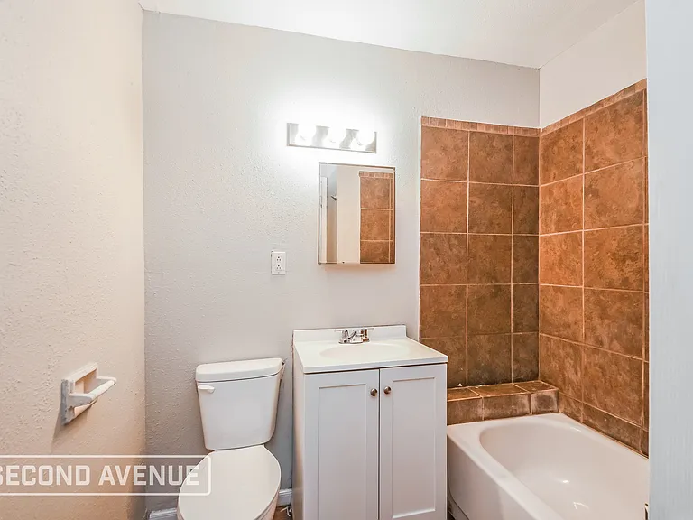 9226 E 36th Pl — Photo 16