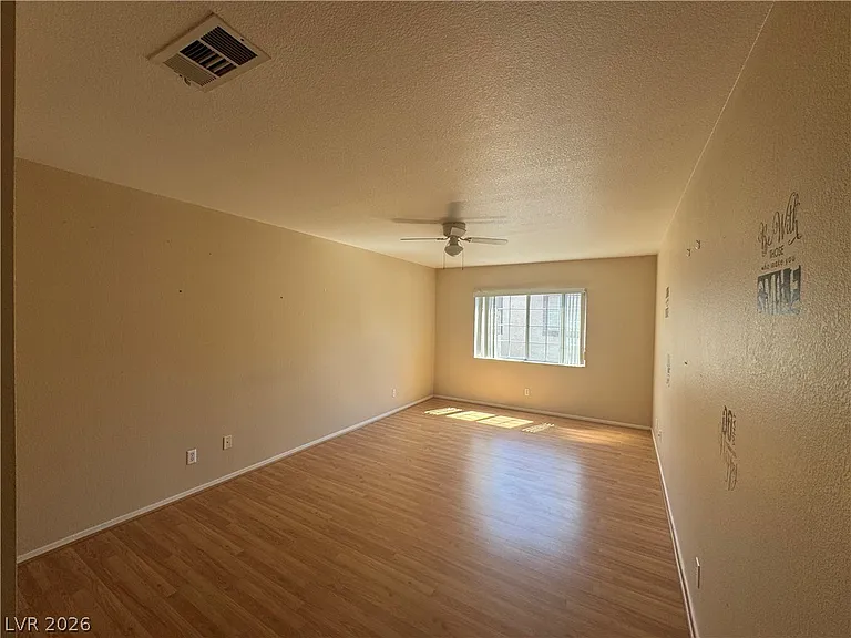 2604 Autumn Blaze Ave — Photo 13