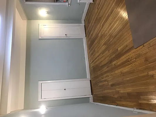 Rented by Upward NYC | media 12