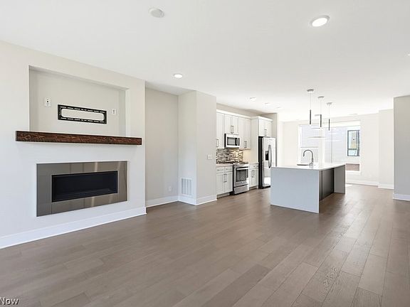 5th image of 7312 Catlin Court