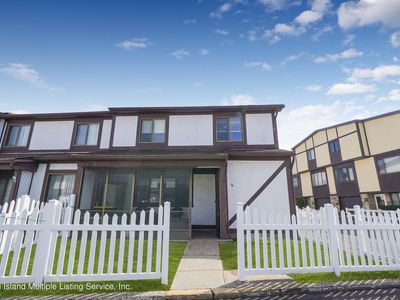 76 Parkview Loop, Staten Island, NY, 10314
