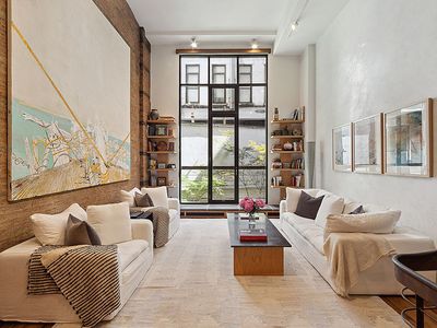 39 E 12th St APT 101, Manhattan, NY, 10003