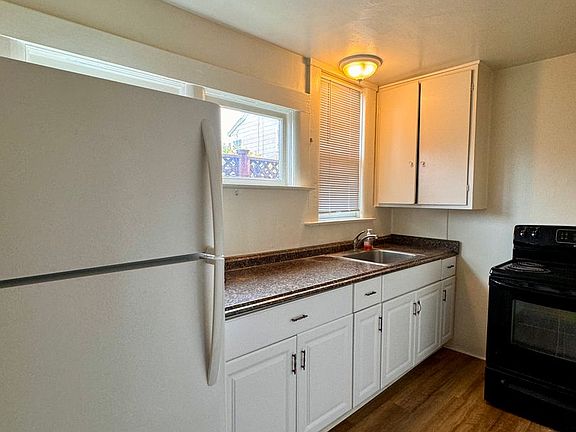 5th image of 6 Orange Dr APT 1