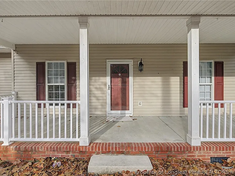 42 Lotus Ln — Photo 4