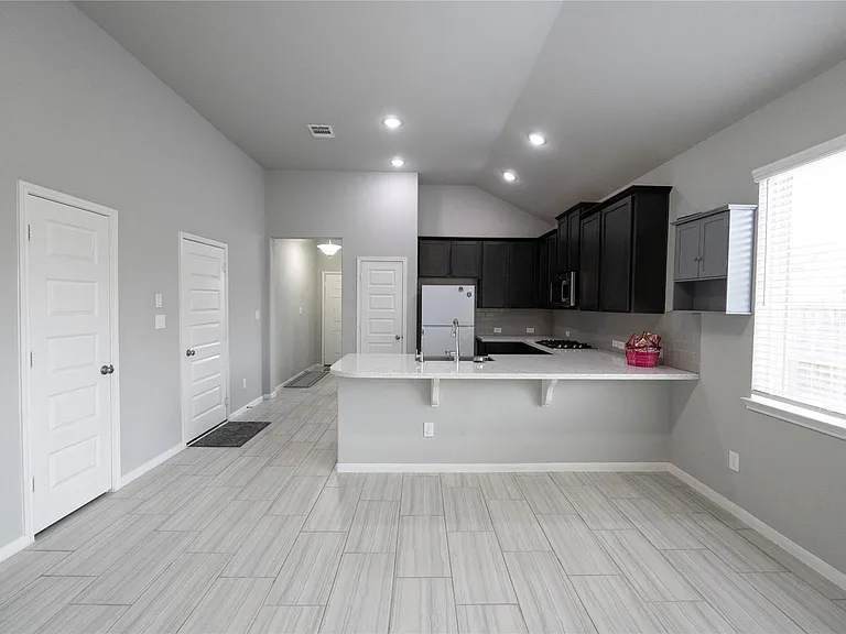 24238 Golden Fallow Dr — Photo 5