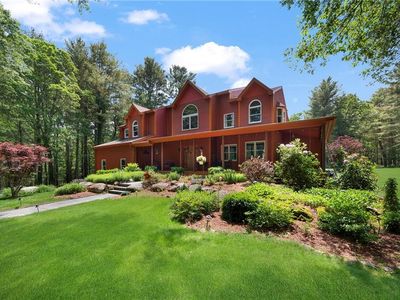 350 Austin Farm Rd, Exeter, RI, 02822