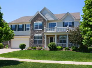 9791 Aberdeen Ln, Huntley, IL 60142
