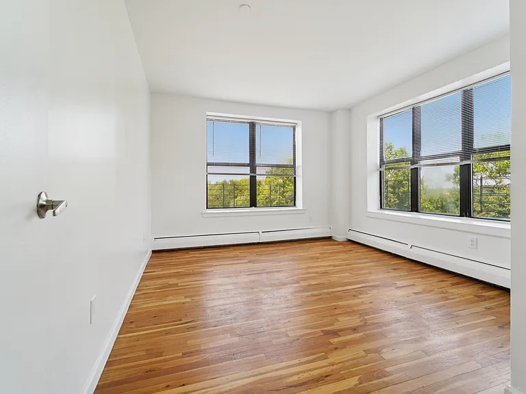 PEEK Arlington Grove — Photo 16