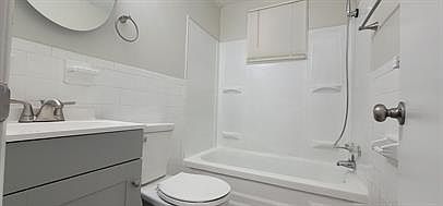 5th image of 161 Gale Ave #12