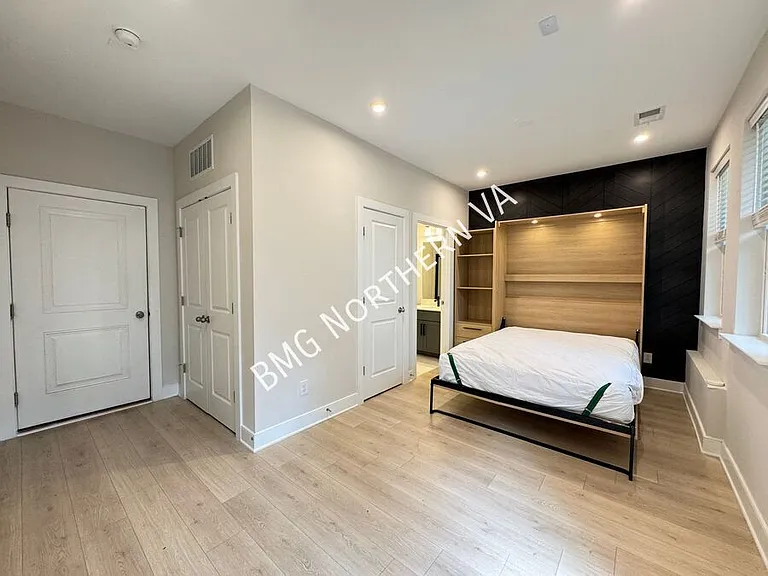 1021 S Taylor Ct — Photo 38