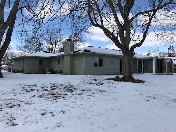 2nd image of 618 Azuba Ct