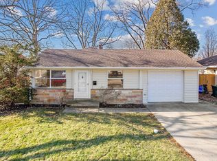 1012 Longaker Rd, Northbrook, IL 60062