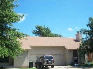 3618 SW Kiowa St, Topeka, KS 66614