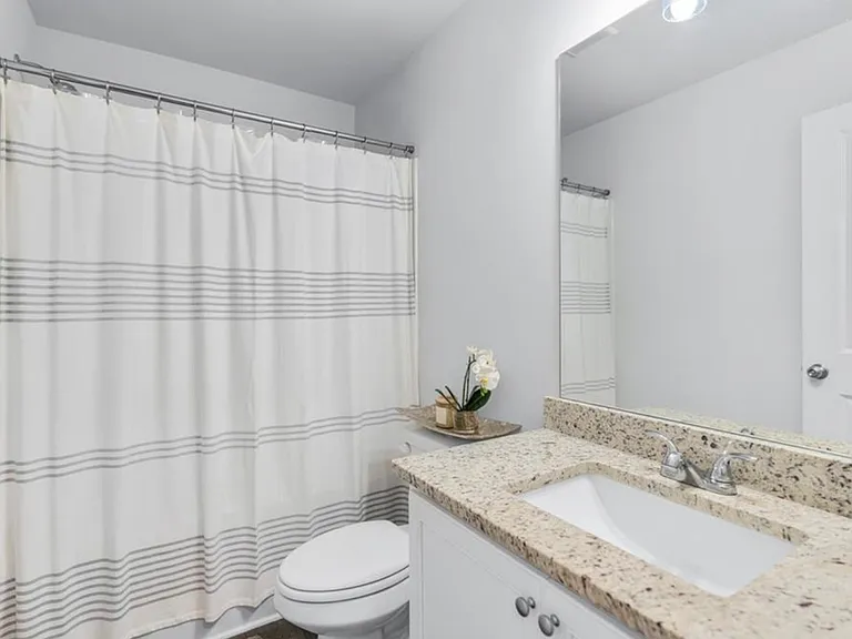 465 Collins Industrial Way — Photo 9