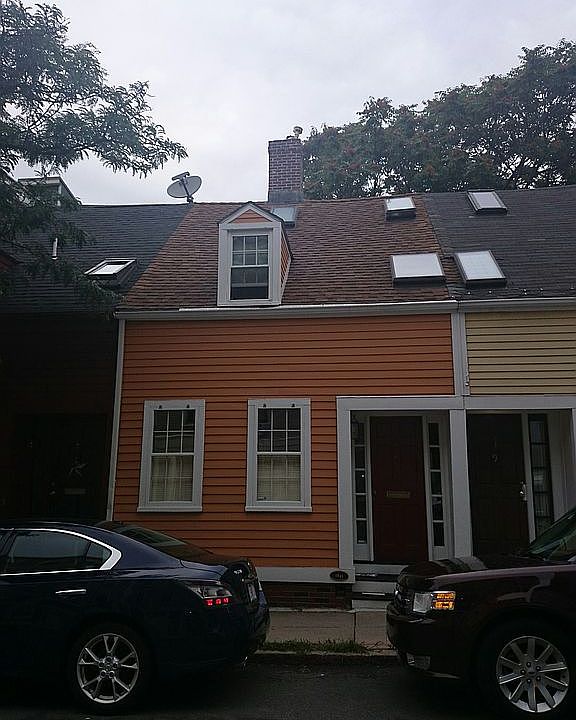 1st image of 11 Bartlett St