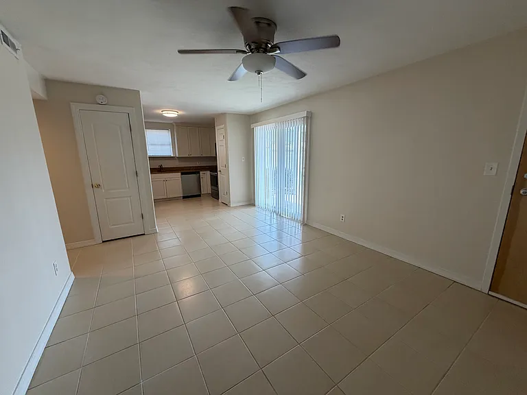 4800 Brigadoon Dr #101 — Photo 9