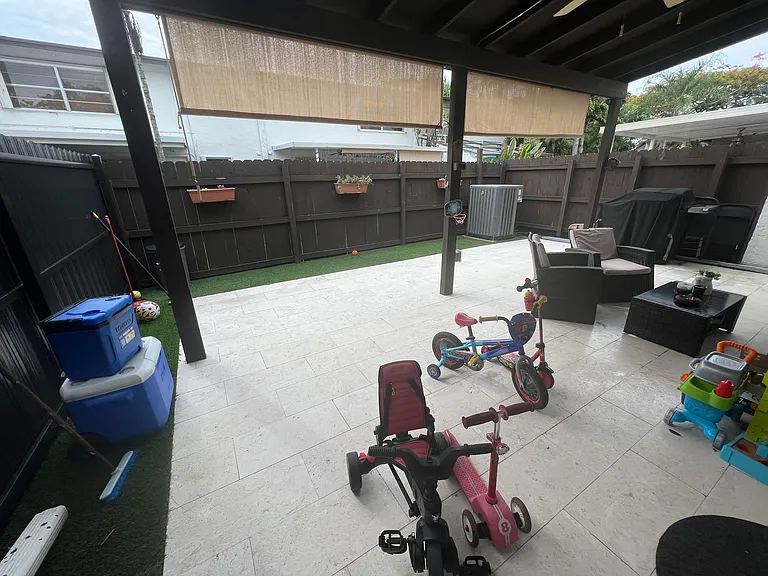 6638 SW 112th Pl — Photo 30