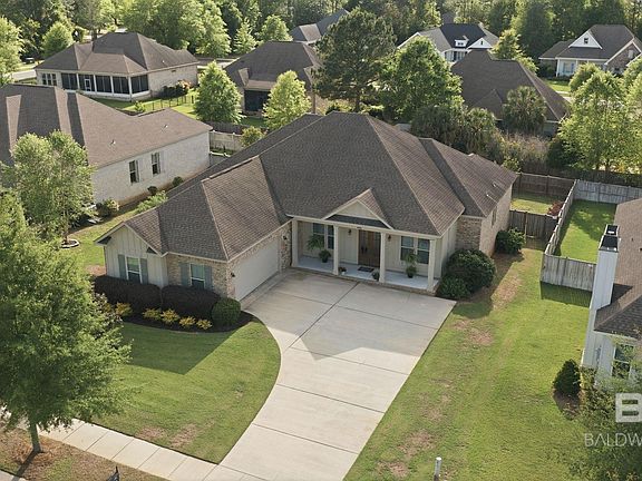 4th image of 496 Boulder Creek Ave