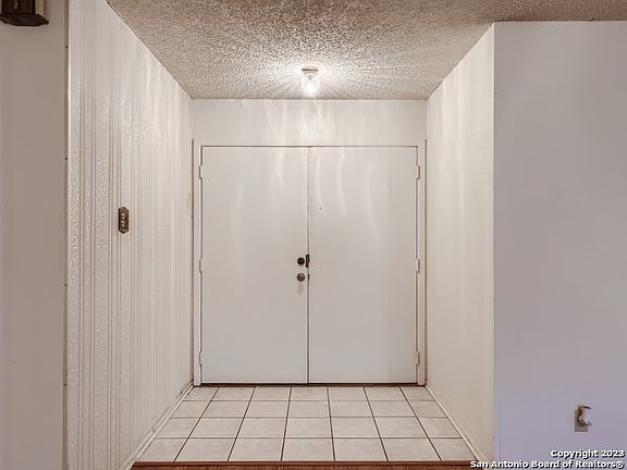 4th image of 10346 CONE HILL DR