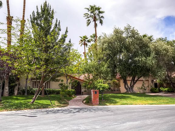 2nd image of 212 Starlite Dr
