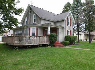 708 N Mississippi St, Blue Grass, IA