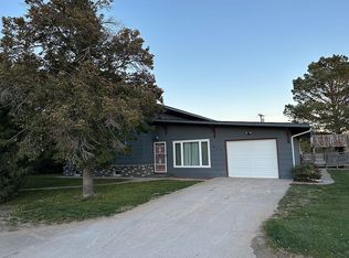 211 N Kerr St, Palisade, NE 69040