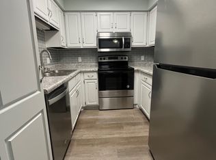 407 W Central St APT 8, Chippewa Falls, WI 54729