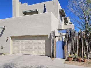 4313 Vuelta Colorada, Santa Fe, NM 87507