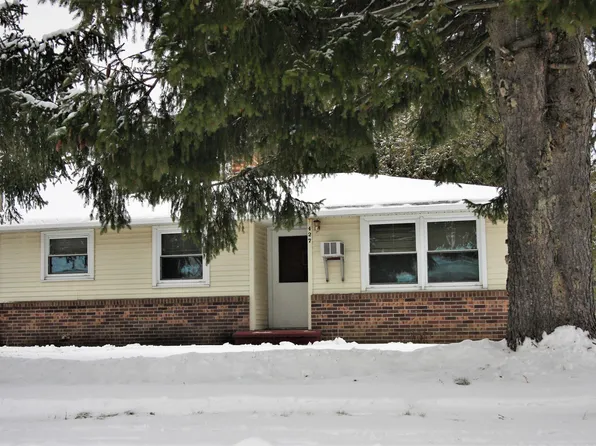 427 N Otsego Ave, Gaylord, MI 49735