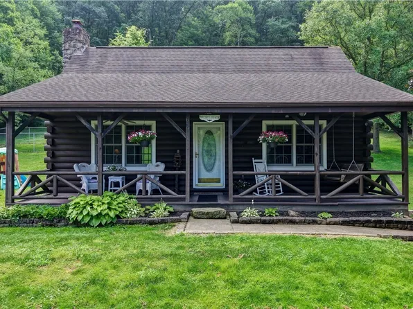 6911 Wardell Hollow Rd SE, Uhrichsville, OH 44683