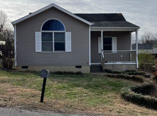 235 Mockingbird Dr, Columbia, TN 38401