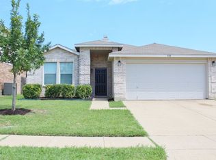 924 Rose Crystal Way, Fort Worth, TX 76179