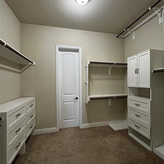 6829 Westbury Dr — Photo 18