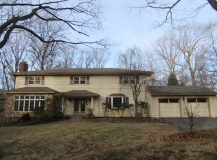 43 Dodie Dr, Parsippany, NJ 07054