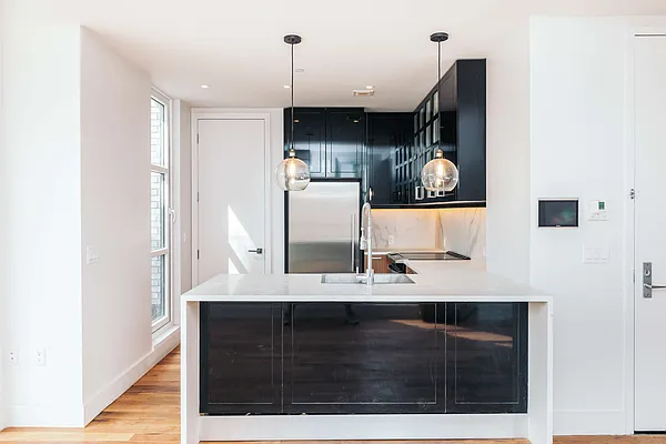 Rented by Nooklyn NYC LLC | media 49