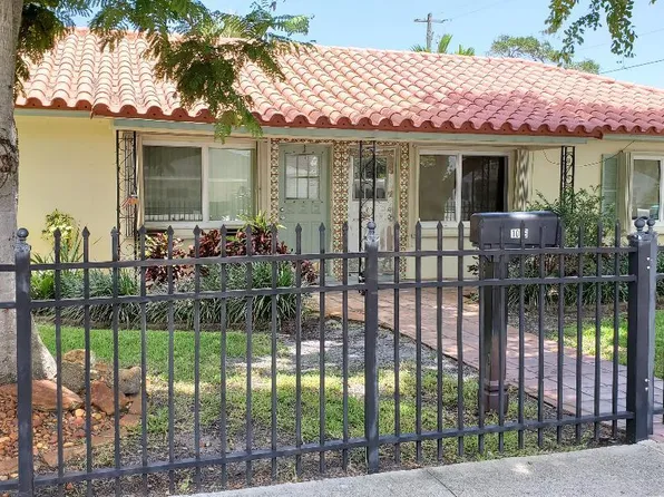 1006 SE 4th St, Boynton Beach, FL 33435