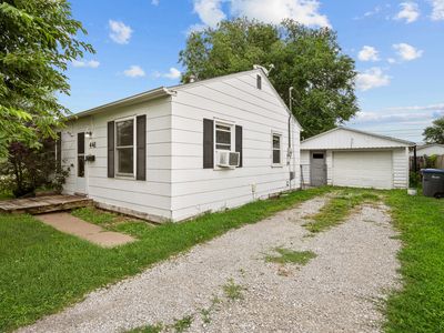 441 5th St E, Milan, IL, 61264