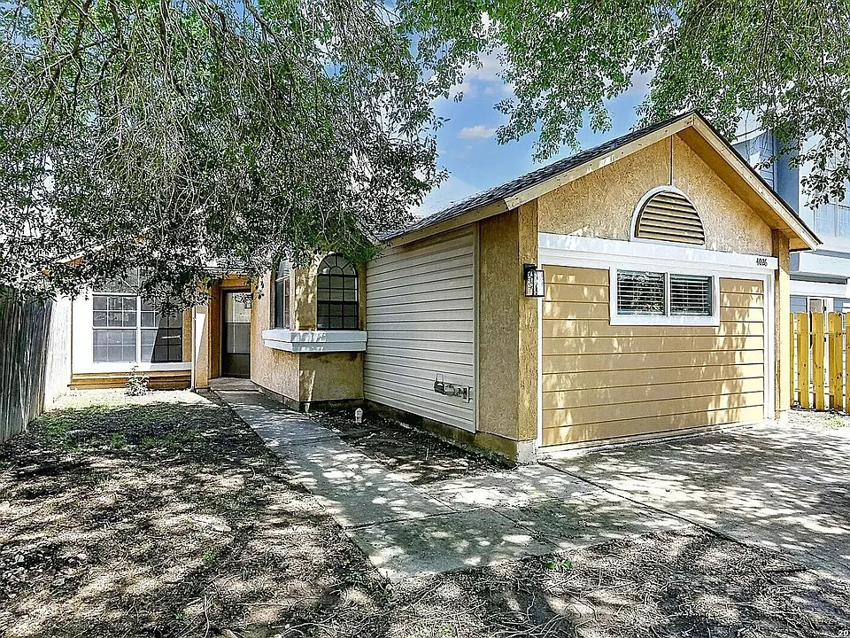 4026 Winter Sunrise Dr