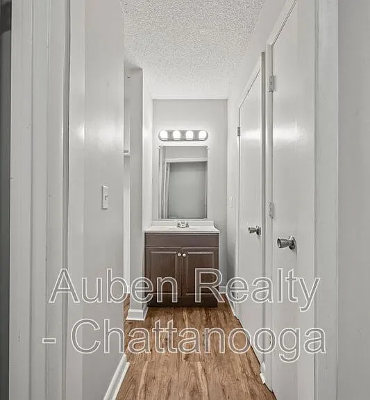 200 Eveningside Dr #4 — Photo 13